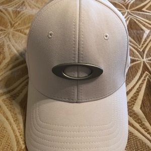 Oakley Hat